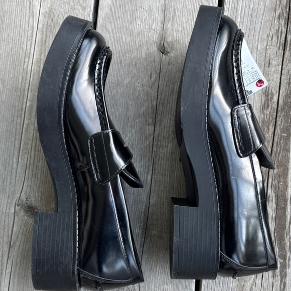 Zara Women’s Black Loafers - Size 8 - NWT - Picture 10 of 10